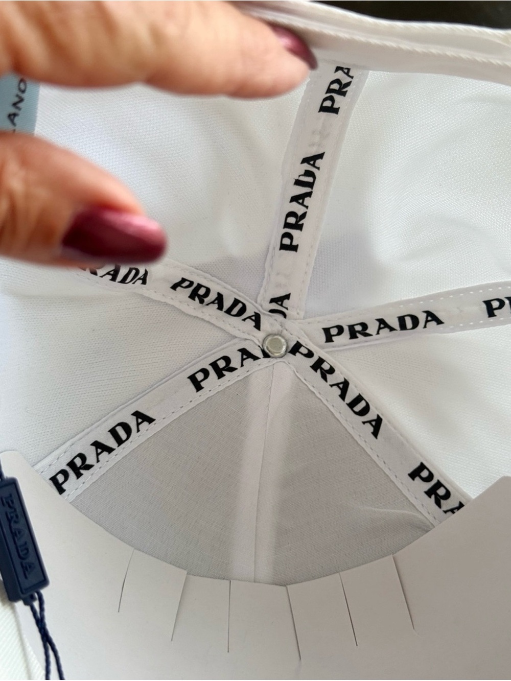 Prada NWT White Re-Nylon Ball 
Cap w/ Embroidered Black signature
Milano logo - Picture 4 of 8